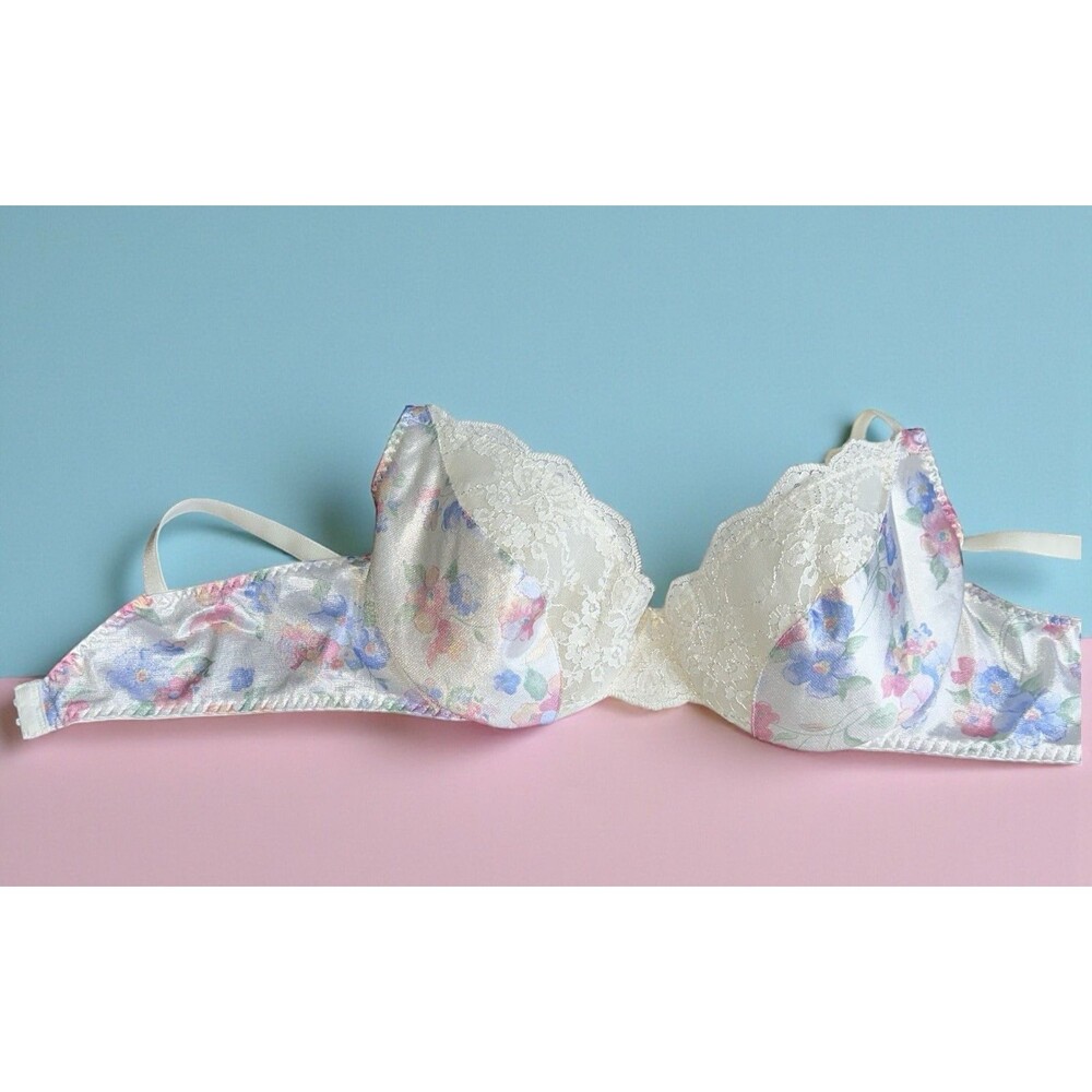 Vintage Floral Satin Lace Underwire Bra Second Skin Satin Shiny 36B Silky
